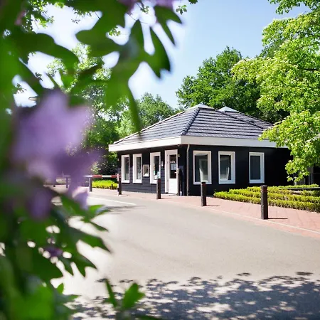 Holiday home Wellness Group With Outdoor Spa, On A Near Eindhoven Oirschot