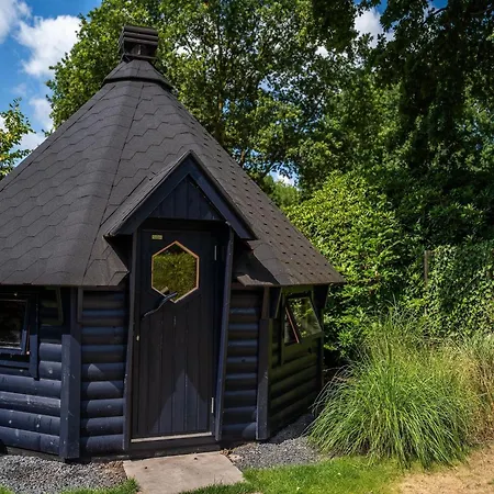 In Brabant With And Sauna 度假居 奥斯楚特